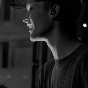 Meet your Posher, Seth